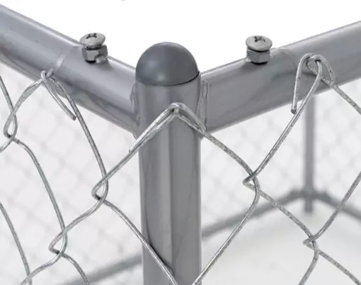 All-Chainlink-Closeup-A