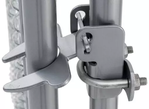 All-Chainlink-Closeup-E